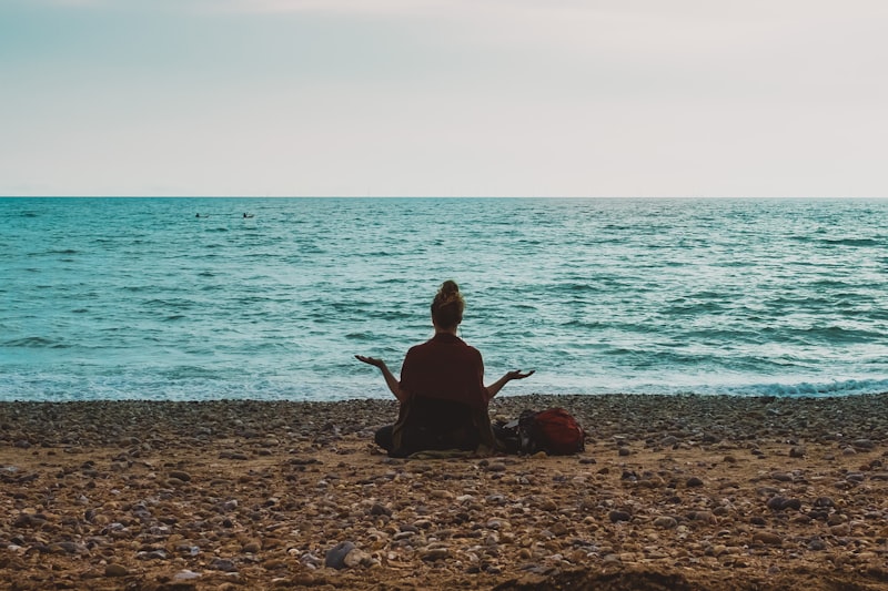 Meditating by the sea — disconnect to reconnect